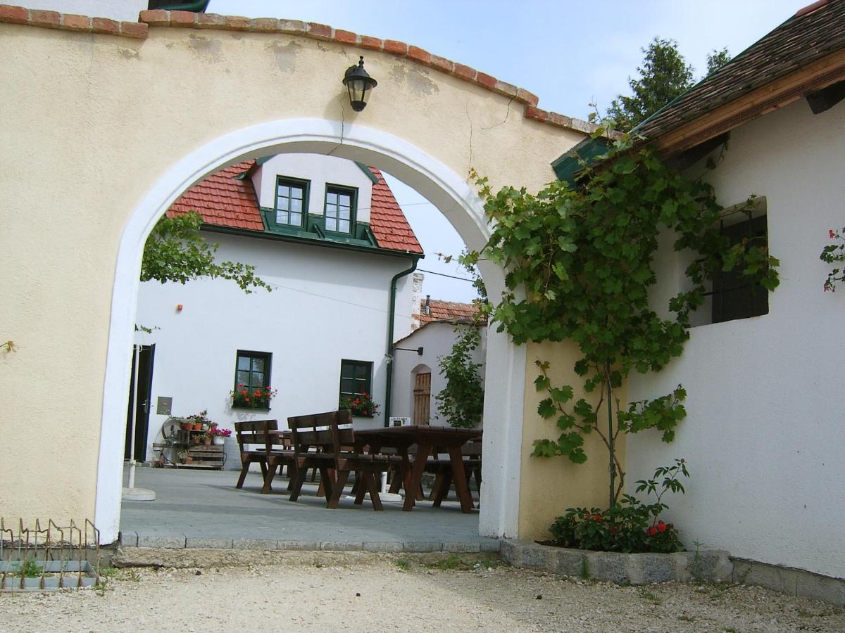 Hanfthal-Hof Laa an der Thaya Extérieur photo